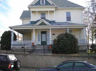 407 S Edgeworth St APT 3, Greensboro, NC 27401