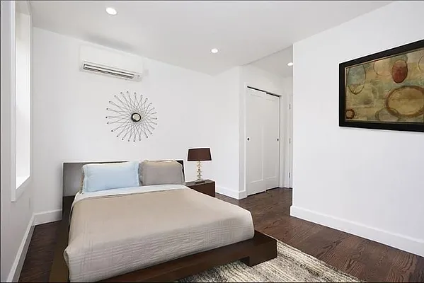 Rented by Living New York | media 16