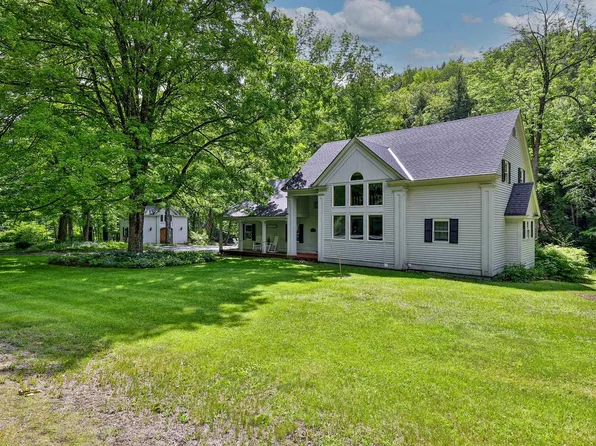 300 Route 121, Grafton, VT 05146