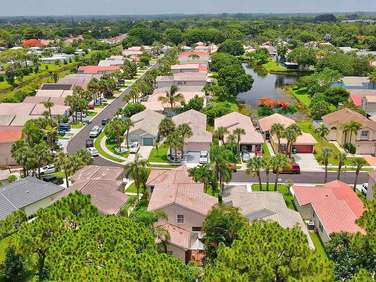8332 Bermuda Sound Way — Photo 53