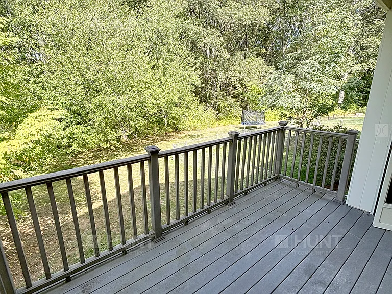 172 Scott Cir — Photo 35