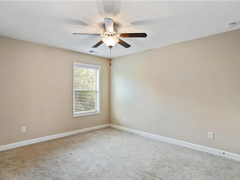 4835 Edgemoore Trce — Photo 40