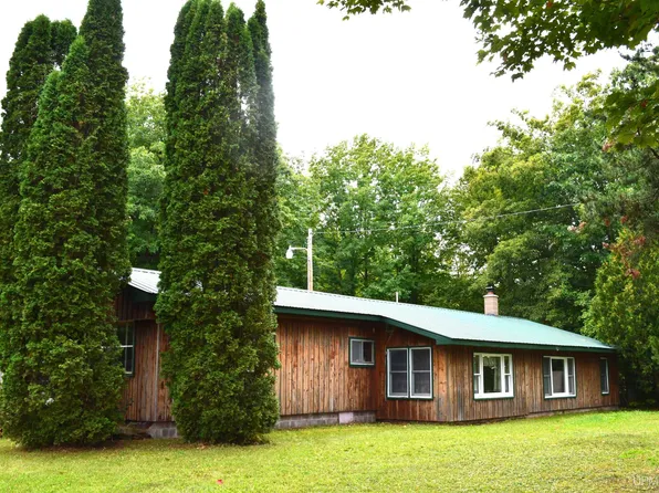 18369 Firesteel Rd, Ontonagon, MI 49953
