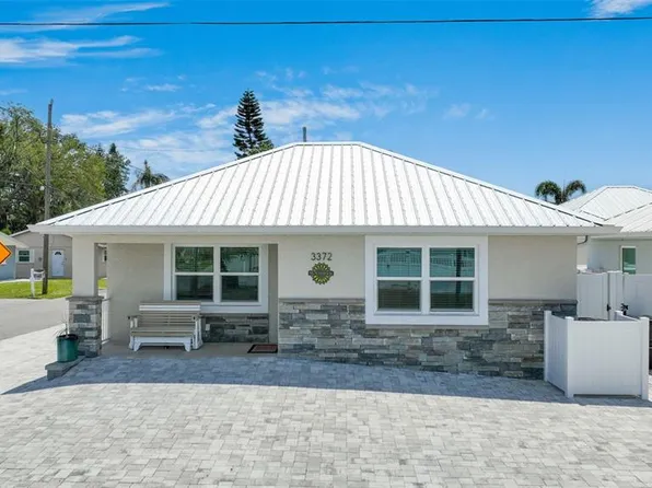 3372 Fry St, Sarasota, FL 34239