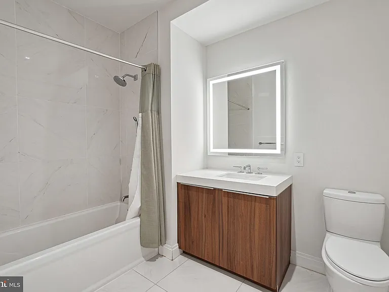 1427 Rhode Island Ave NW #202 — Photo 5