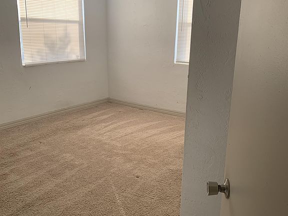 4th image of 101 Sunrise Blvd