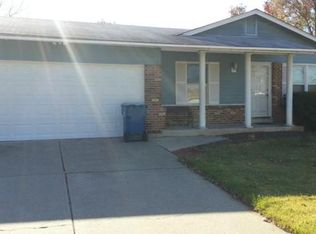 5358 Bayhamabby Rd, Florissant, MO 63033