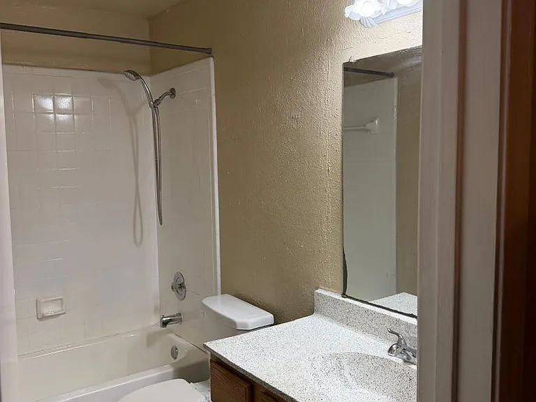 9797 Leawood Blvd #1101 — Photo 20