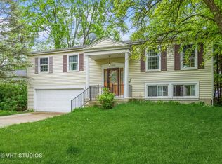 1332 W Jefferson Ave, Naperville, IL
