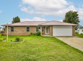 2242 W Erskine St, Bolivar, MO 65613