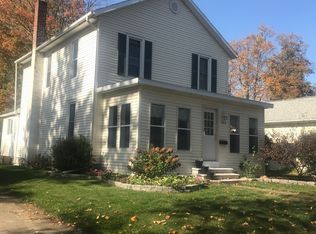 404 S Mead St, Saint Johns, MI