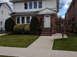 25044 41st Dr, Little Neck, NY 11363