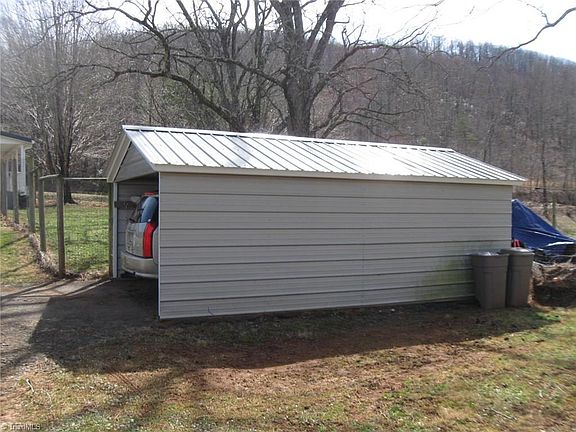 3rd image of 5387 Woolwine Hwy