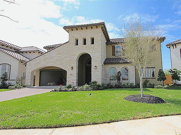 2nd image of 2745 San Nicolo Ln