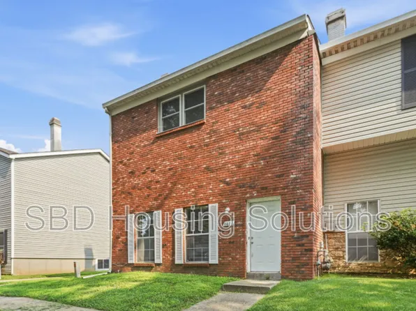 6601 E 128th St, Grandview, MO 64030
