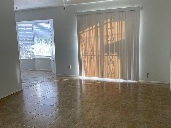 2nd image of 8606 Mettler Dr