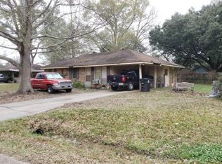 9636 Governor Beauvais Dr, Baton Rouge, LA 70811
