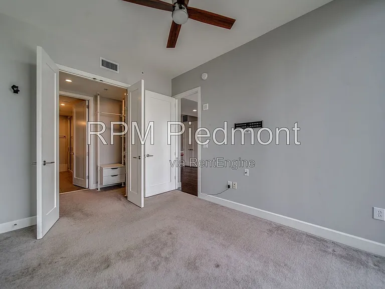 1820 Peachtree Rd #911 — Photo 22