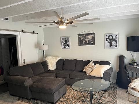 5th image of 3705 S Flagler Dr APT 8