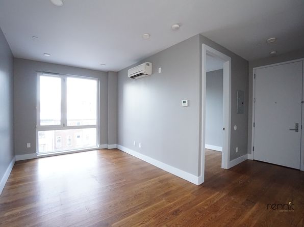 853 Lexington Ave APT 4B