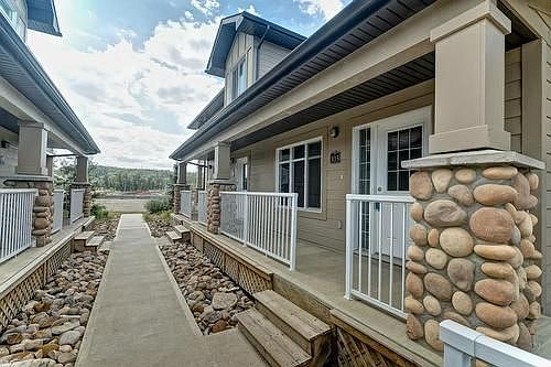 1st image of 109 Fontaine Cres #103