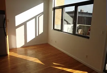 Rented by Empire Deeds LLC 