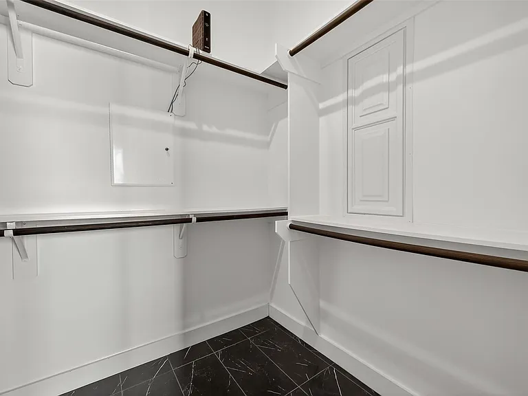 5919 E Post Oak Ln — Photo 33
