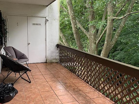 2nd image of 20 Dougherty Blvd APT M5