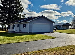 7848 Glover Rd, Sodus, NY 14551
