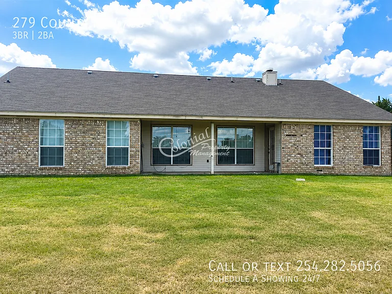 279 County Road 4700 — Photo 20