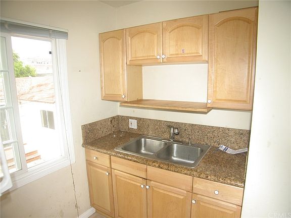 2nd image of 7634 Comstock Ave APT A