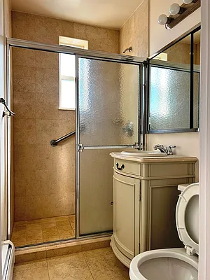 Rented by Prime Realty | media 15