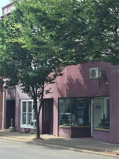 25 S Main St — Photo 4