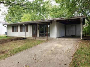 8202 Crousore Rd, Indianapolis, IN 46219