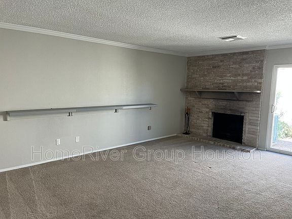 4th image of 2935 Meadowgrass Ln #11/119
