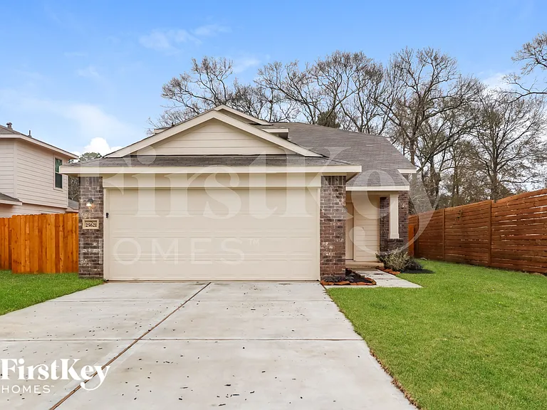 25621 Roy Rogers Rd — Photo 1