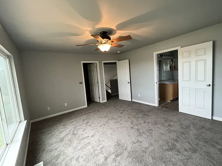 11725 Meadowood Ln — Photo 12