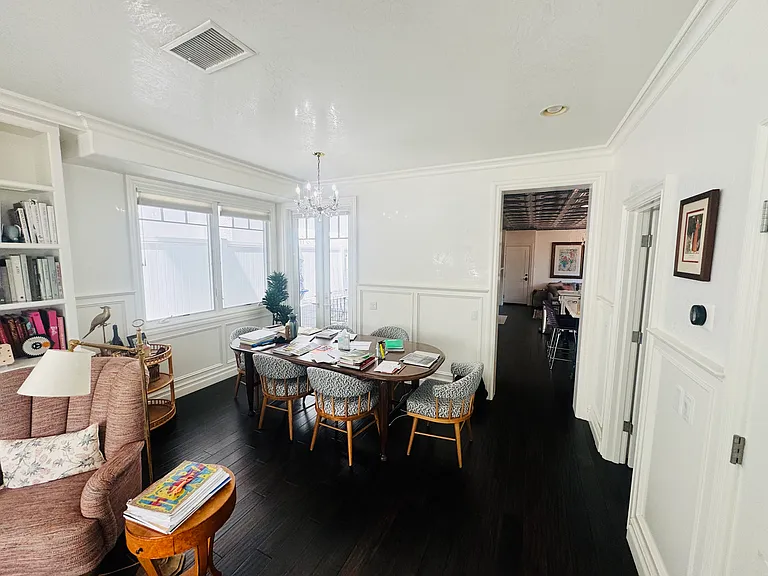 200 Sapphire Ave #200 — Photo 20