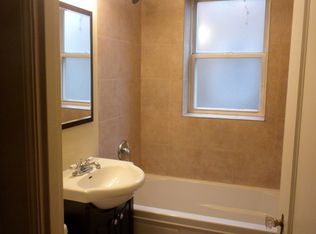 6049 N Talman Ave APT 2B, Chicago, IL 60659