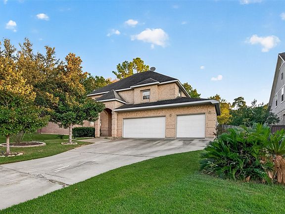 3rd image of 211 April Waters Dr W