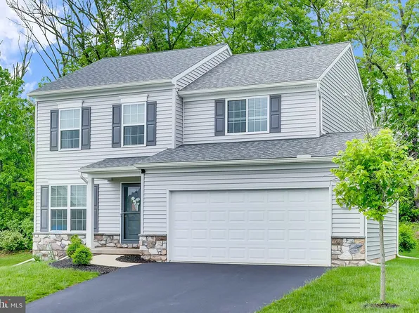 15 Cottonwood Ln, Denver, PA 17517