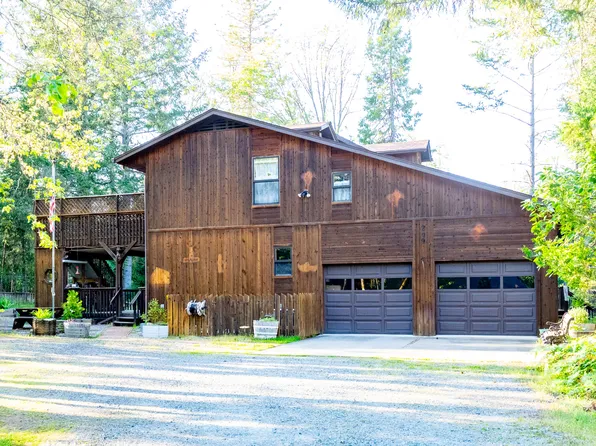 209 College Dr, Grants Pass, OR 97527