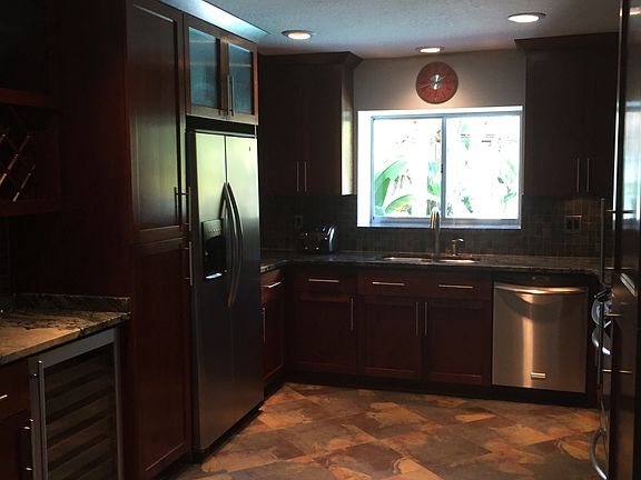 4th image of 6923 Silvermill Dr