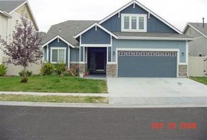 Front Yard View