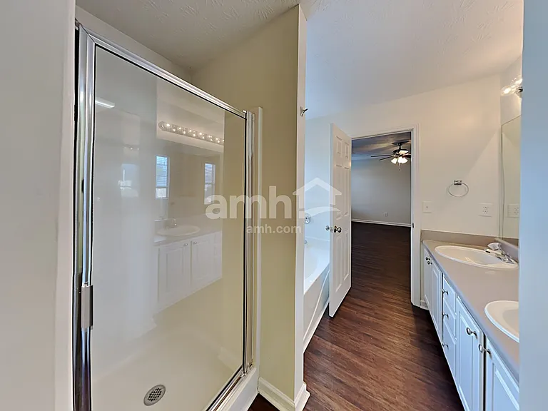 3168 Bradford Pear Dr — Photo 11