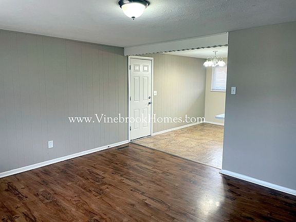 3rd image of 7760 Berchman Dr