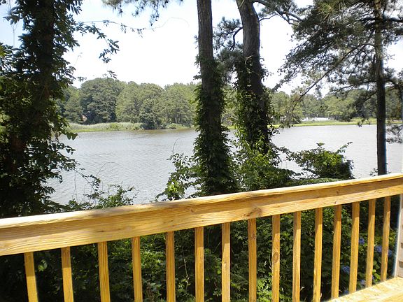 2 balconies on water.