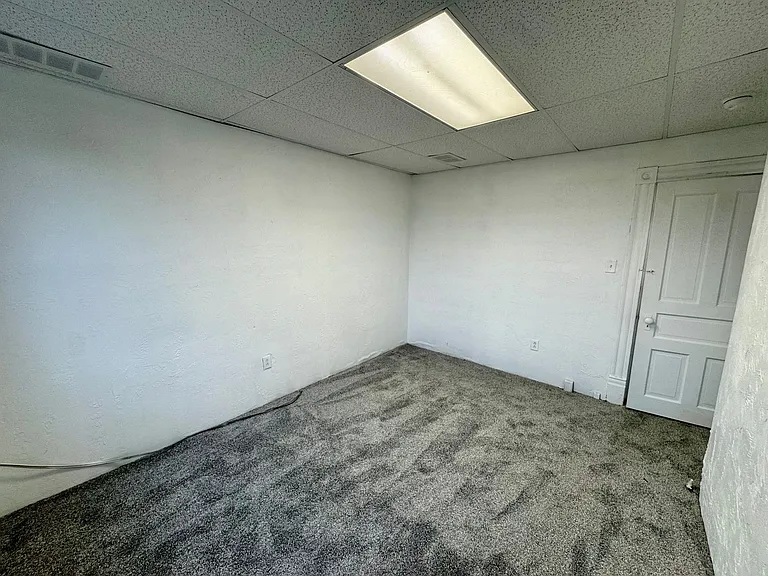 42 Climax St — Photo 22