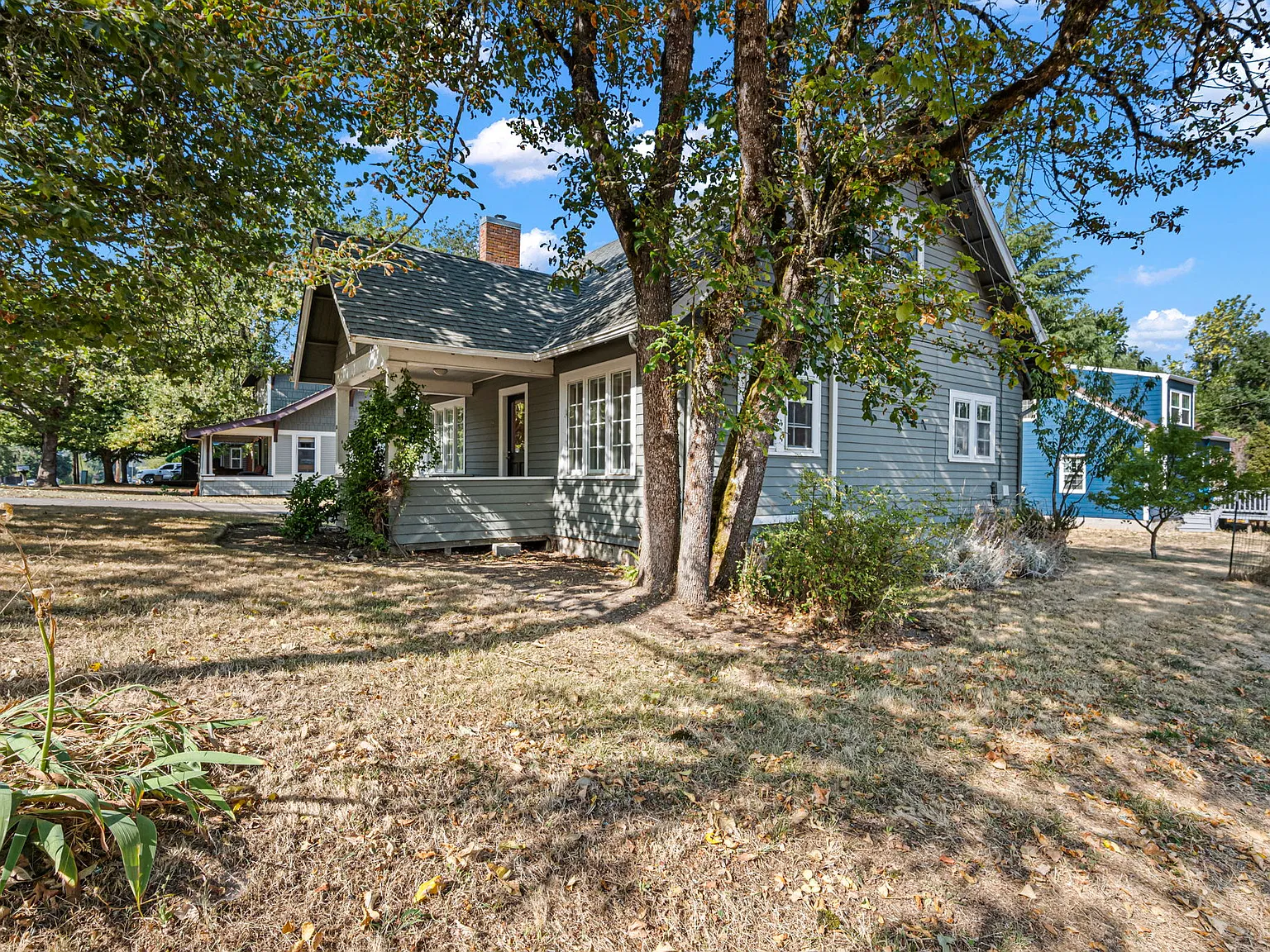 1911 Augusta Street - 1 — Photo 2