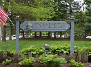 87 Konight Ct, Mahwah, NJ 07430